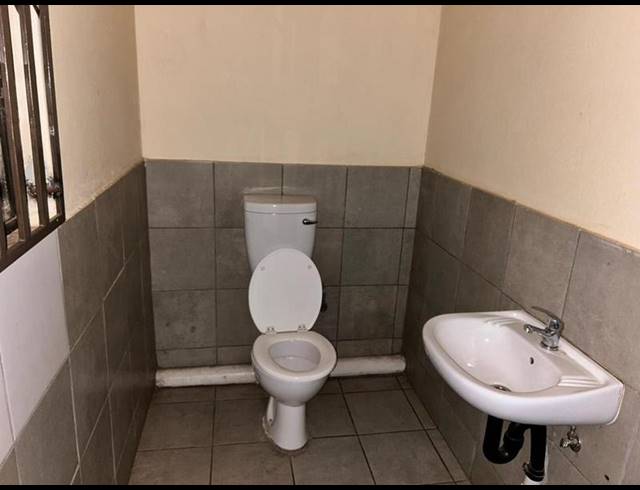 20 BEDROOM APARTMENT FOR SALE IN RONDEBULT